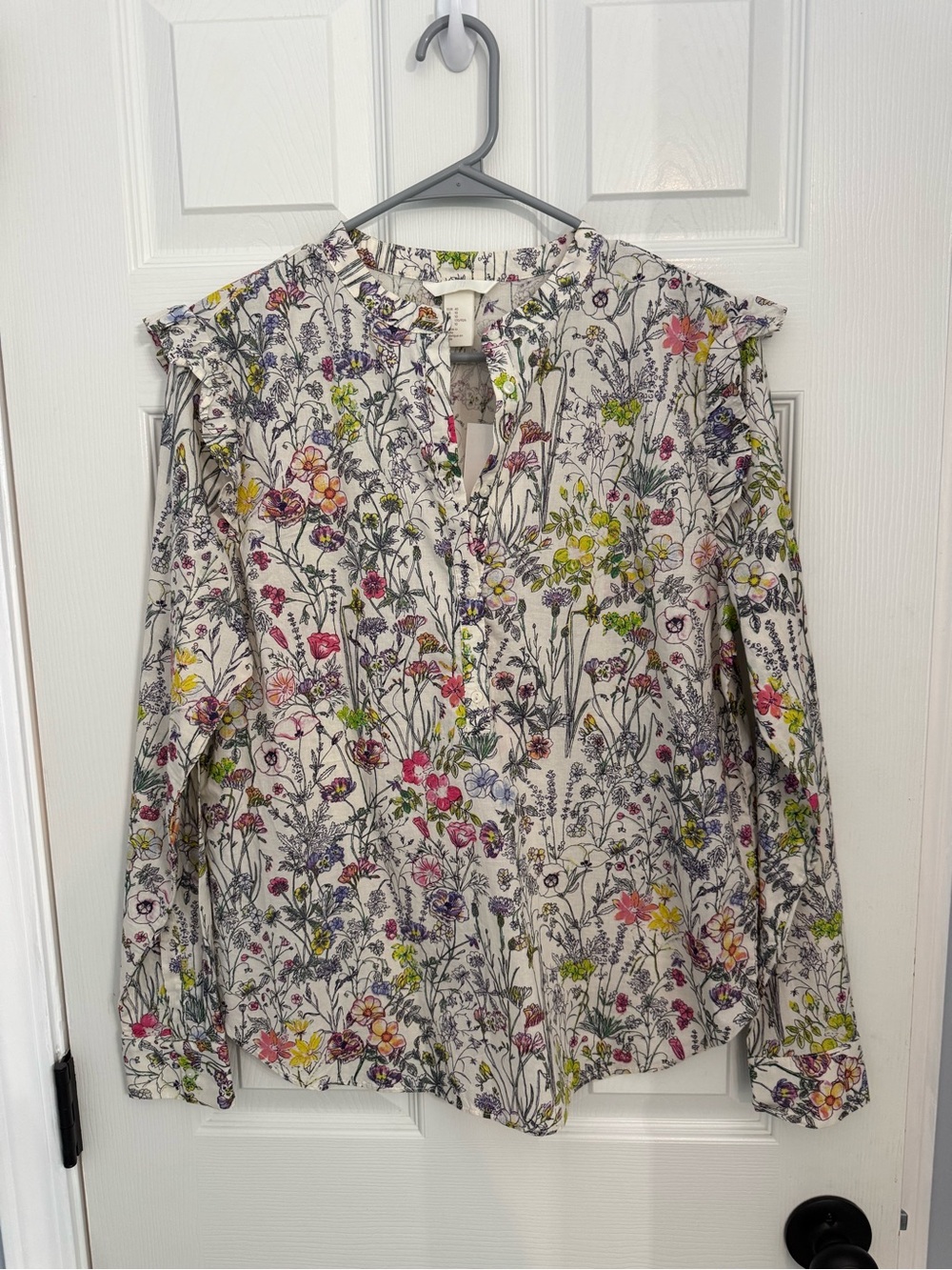H&M Cream Floral Ruffle-Trim Blouse